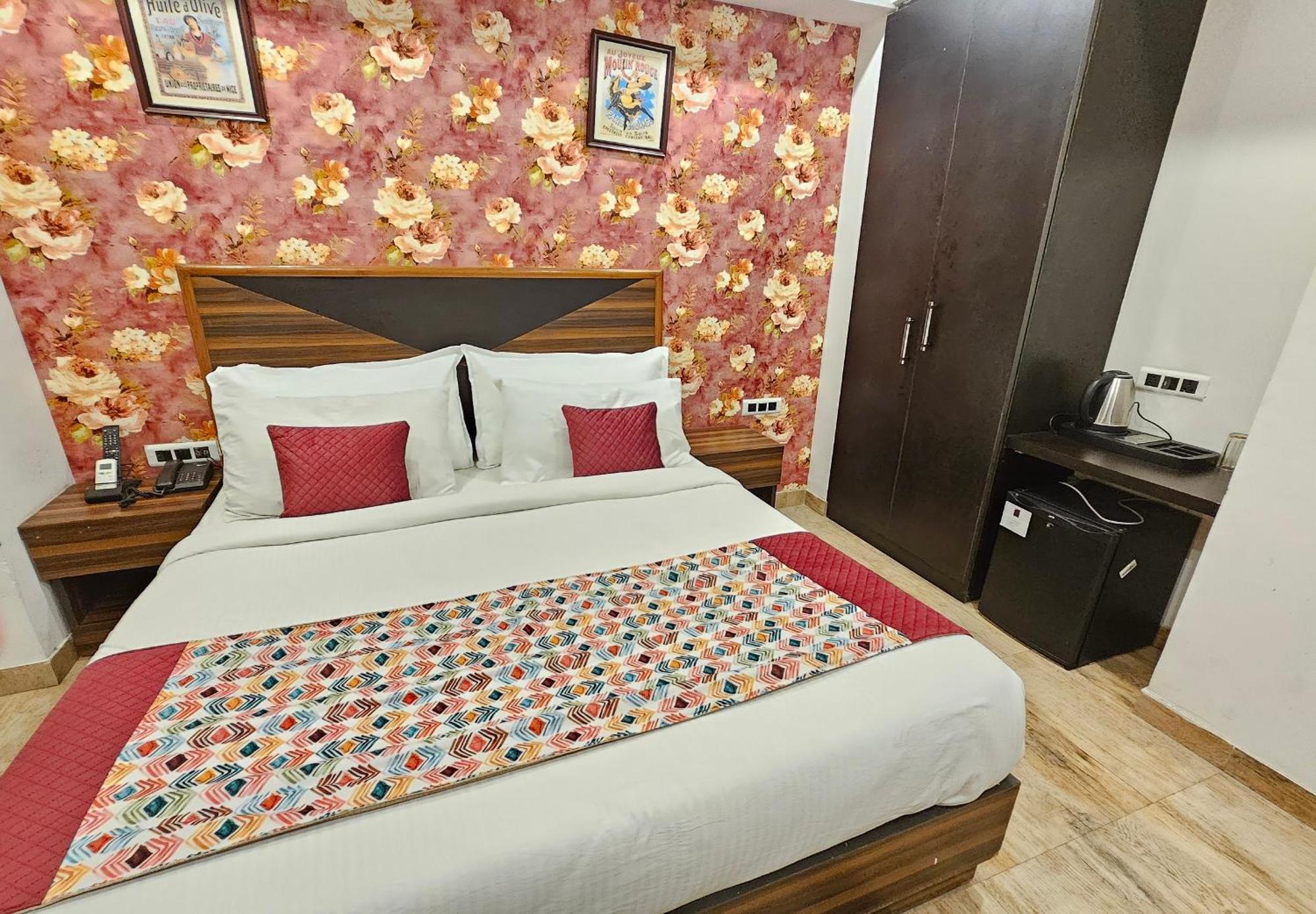 Hotel Linda Suites Near International Airport By La Casa Νέο Δελχί Εξωτερικό φωτογραφία
